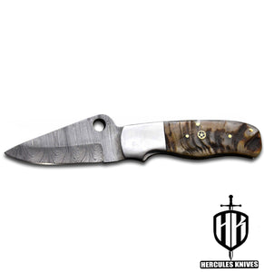C632-EDC Pocket Folding Knife, Made of Custom Hand Forged Damascus Steel With Rams Horn Handle and Leather Sheath