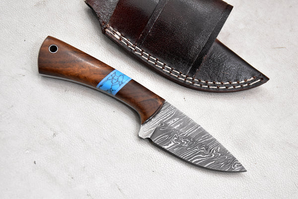 T258-Custom Hand Forged Damascus Steel Hunting Knife with Walnut Handle | Handmade | Leather Sheath