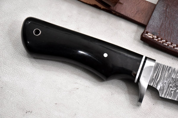 T264-Custom Hand Forged Damascus Steel Fixed Blade Camping Hunting Knife with Horn Handle | Handmade | Leather Sheath